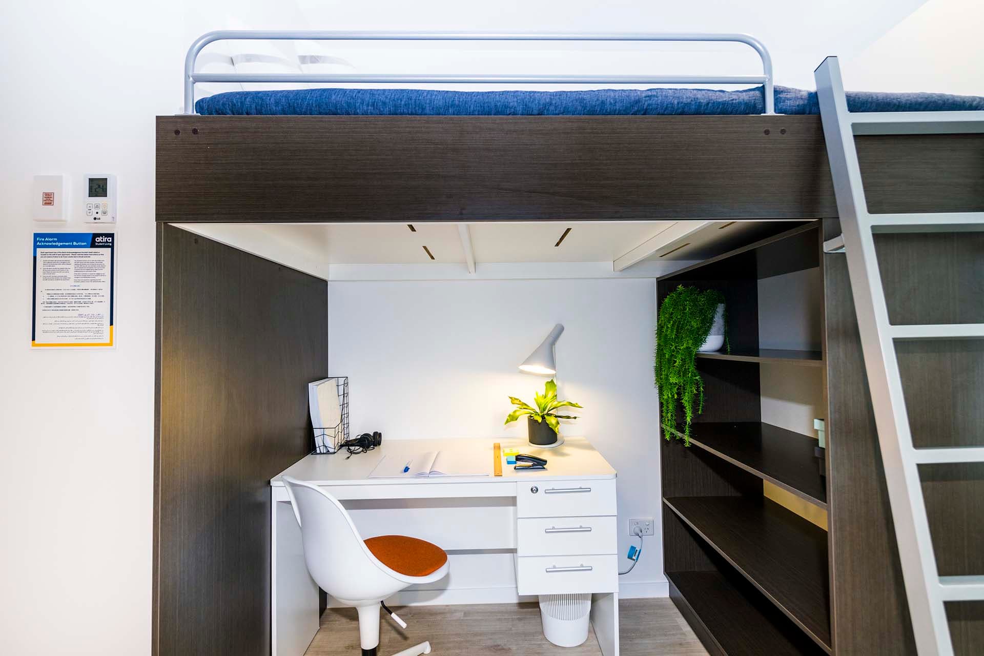 Room 8