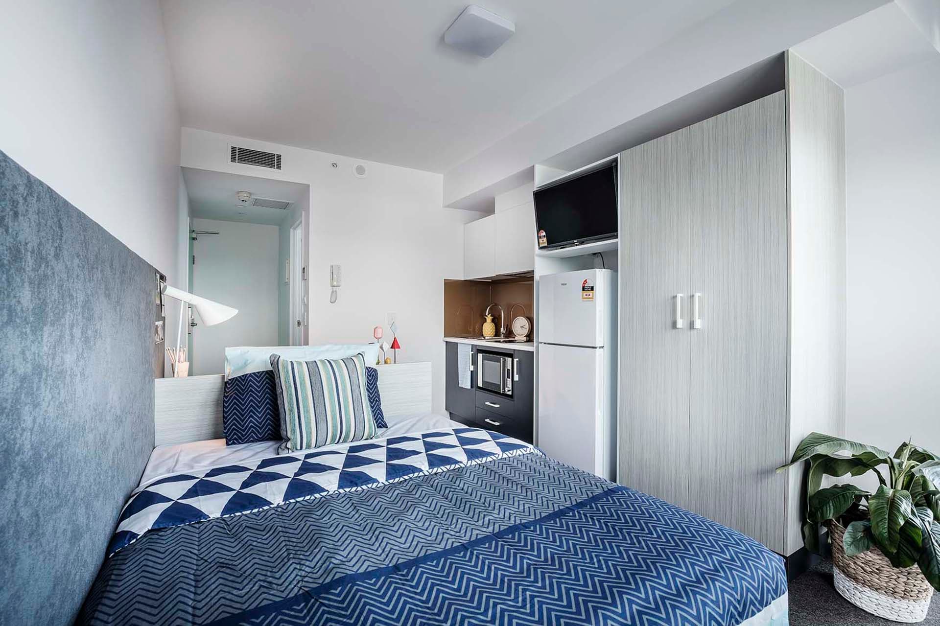 Room 2