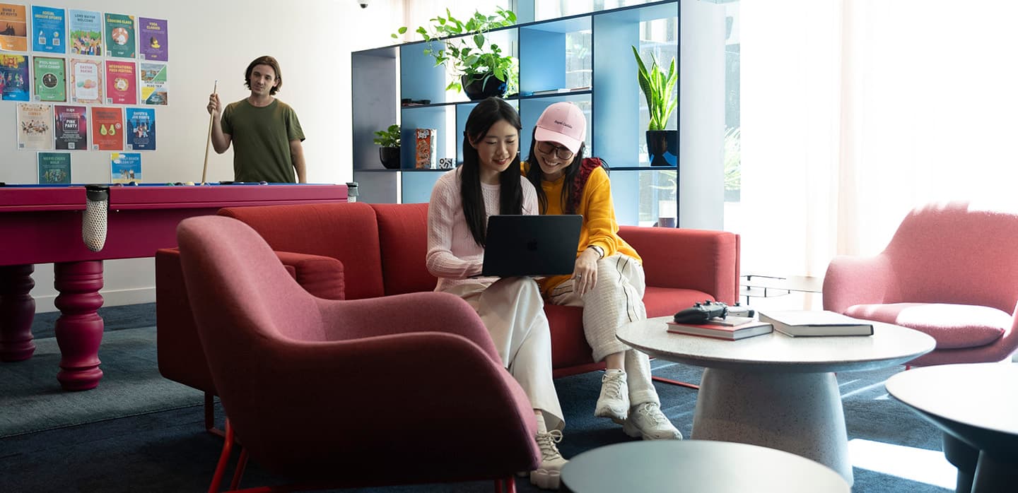 Social Lounge