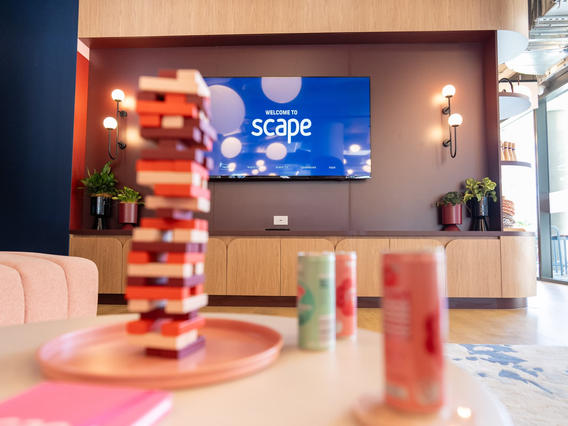 Social Lounge hover