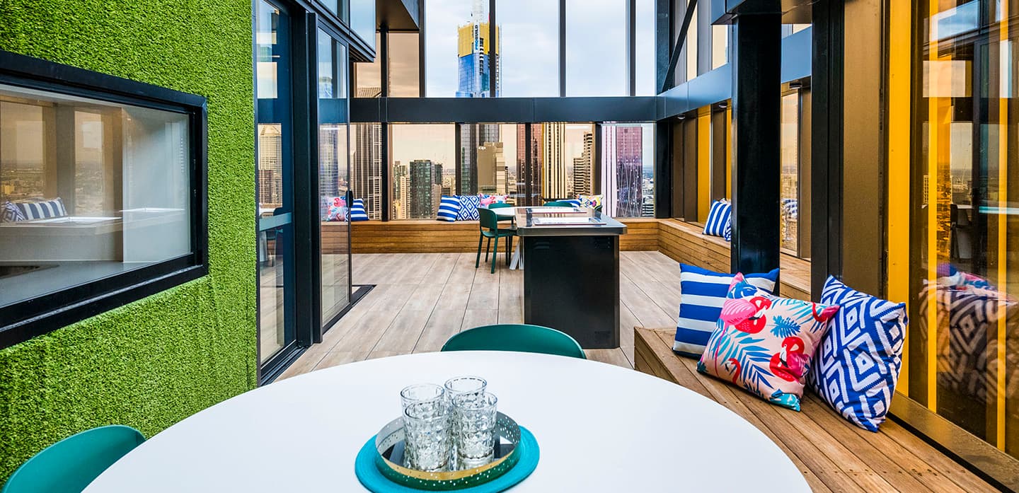 Sky Lounge hover
