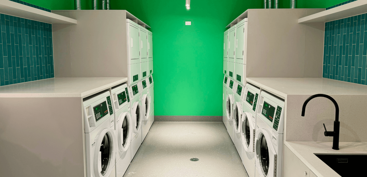 Laundry hover